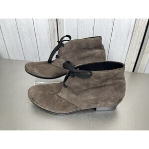 Munro Shoes Womens 8 Chukka Brown Suede Round Toe Lace Up Casual Comfort